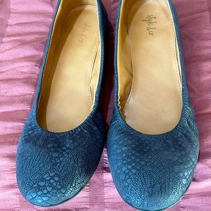 Women’s 7.5M charcoal snake Style & Co's Vinniee flats